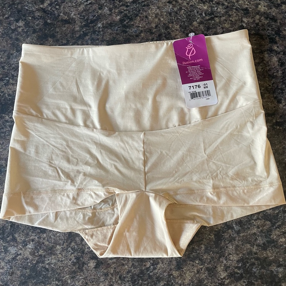 Ilusion Tummy Control Panties with Butt Lift Seam M Nude